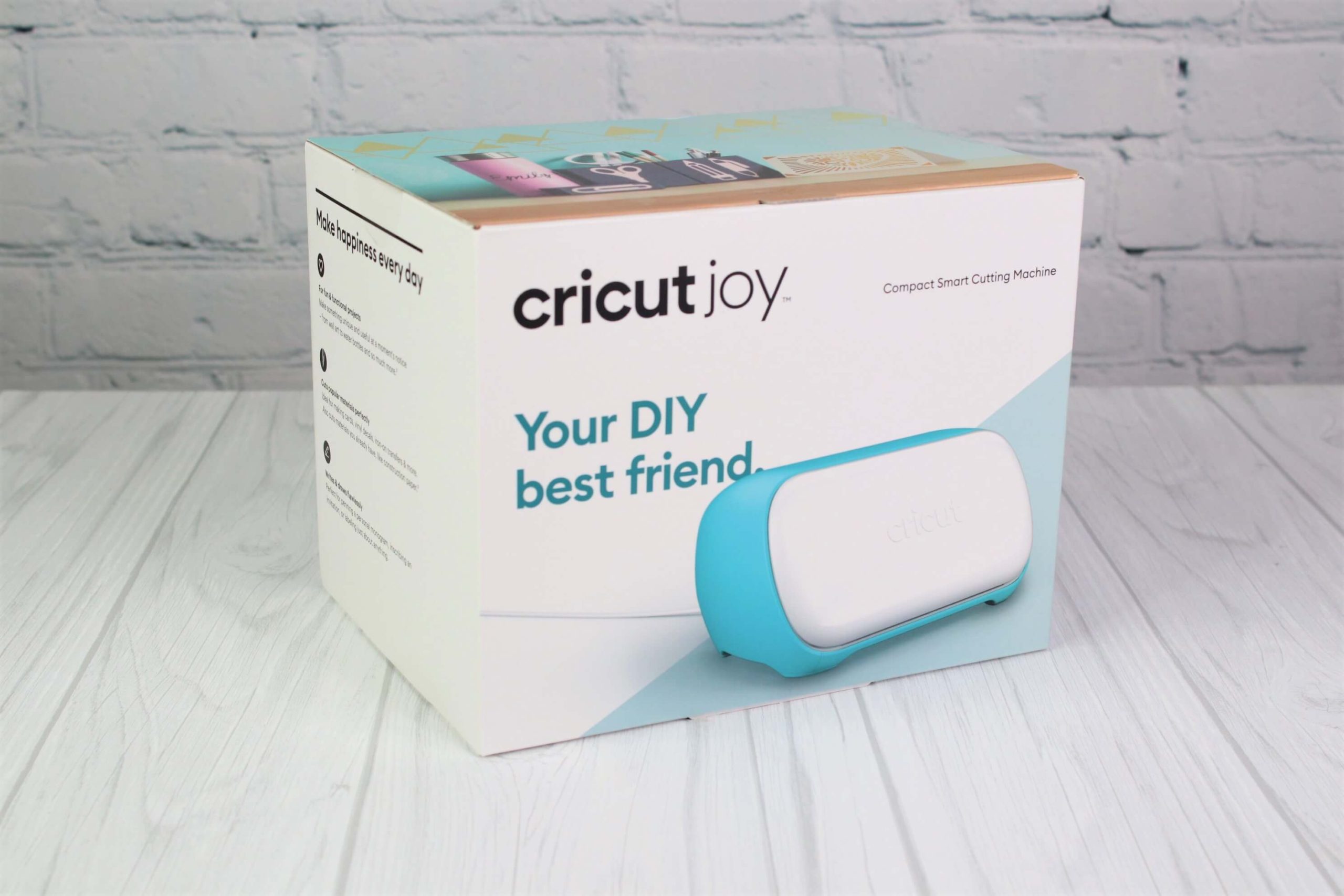 Cricut Joy Machine - Small blue Type portable Bluetooth DIY